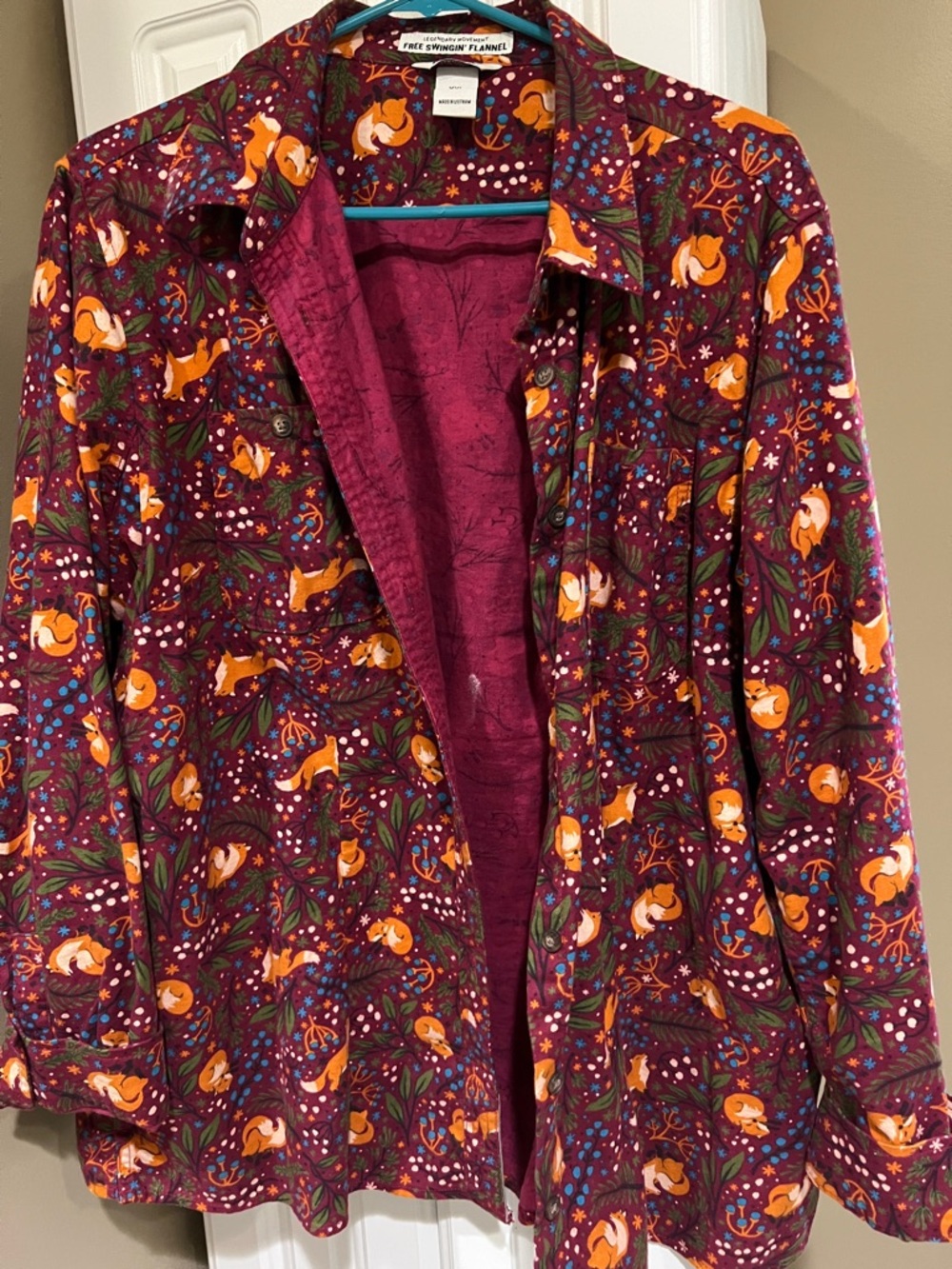 Duluth-free swingin flannel Maroon  with Orange Fox Print